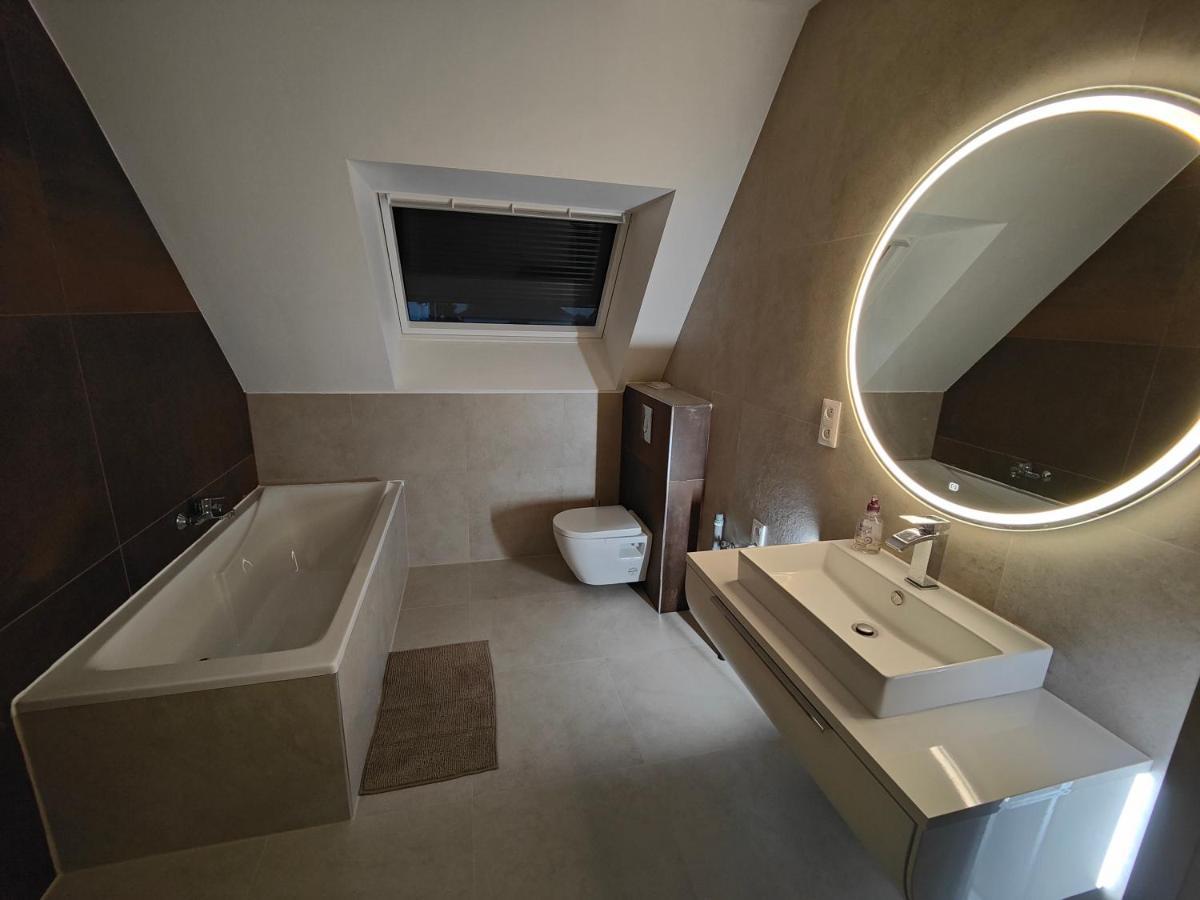 Appartement 48M², Strasbourg Centre A 15 Min En Train Fegersheim Exterior foto
